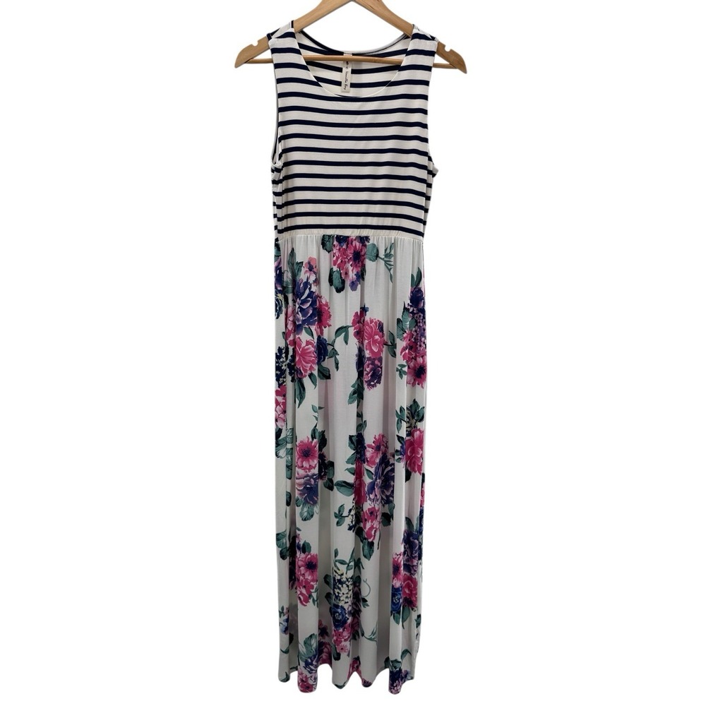 Striped Floral Maxi Dress Medium Boho Knit Stretch Casual Boutique Style Comfy